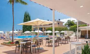 Hôtel Estrelicia 3*NL